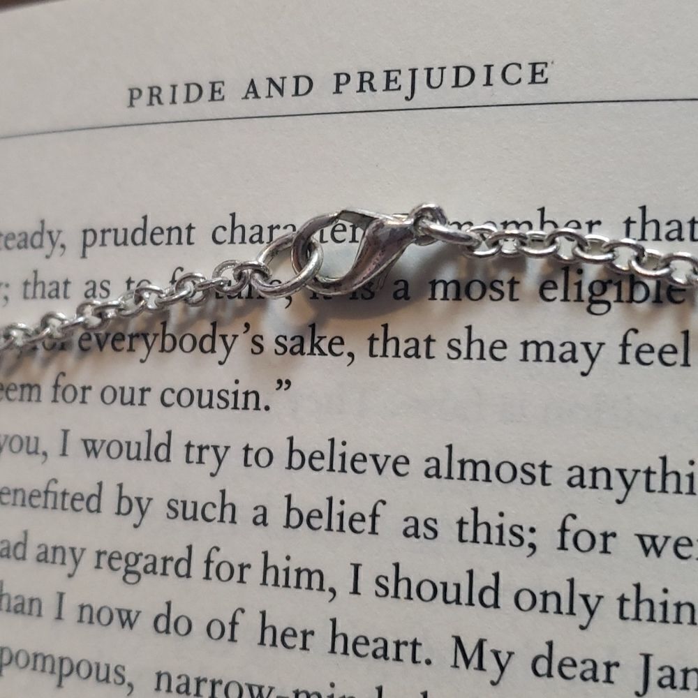 Necklace - Picture 3 of 4